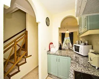 Hotel apartamentowy Ona Claveles Los Cristianos (Tenerife)
