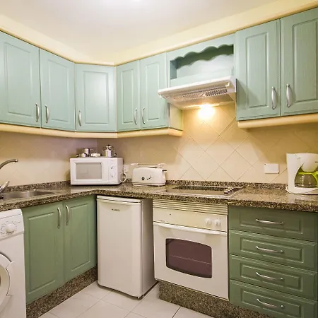 Ona Claveles アパートホテル ロスクリスティアーノス