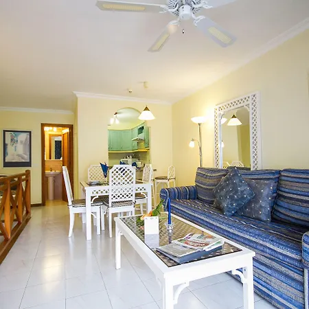 Ona Claveles アパートホテル 4*