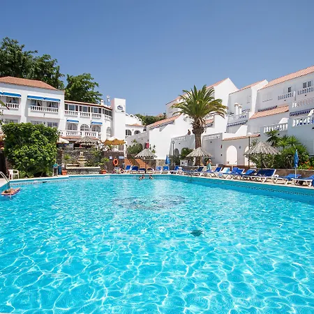 アパートホテル Ona Claveles ロスクリスティアーノス