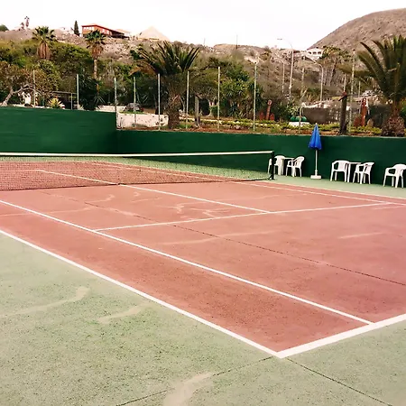 Ona Claveles アパートホテル