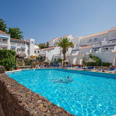 Ona Claveles アパートホテル