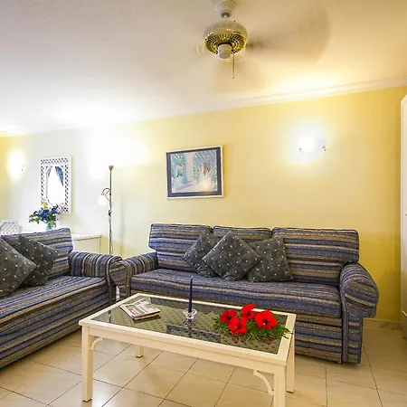 Ona Claveles Апарт-отель Лос Кристианос